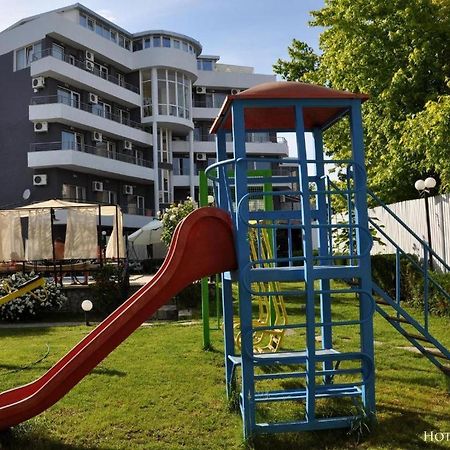 Apartments Danita & Restaurant&Pool Bar Варна Экстерьер фото